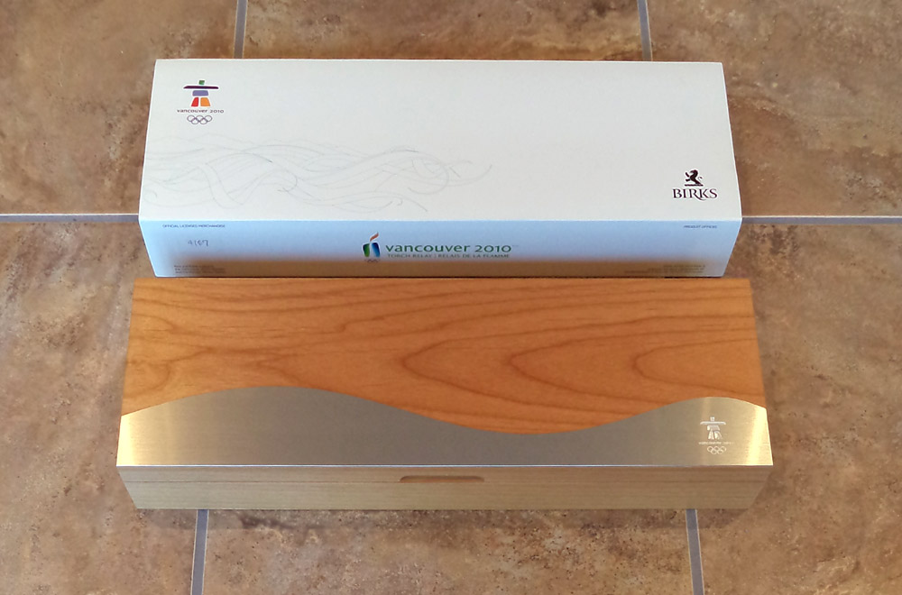 2010 Vancouver Olympic Games Birks Torch Relay Replica In Box